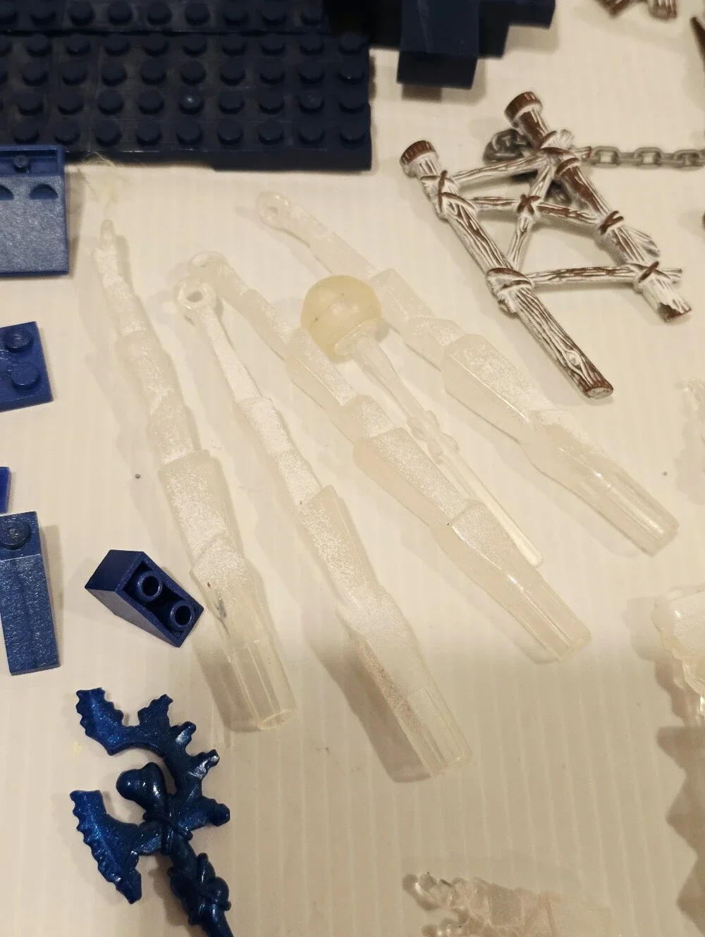 Mega Bloks Fire & Ice Dragon Vorgan Ice Fang Ship Parts